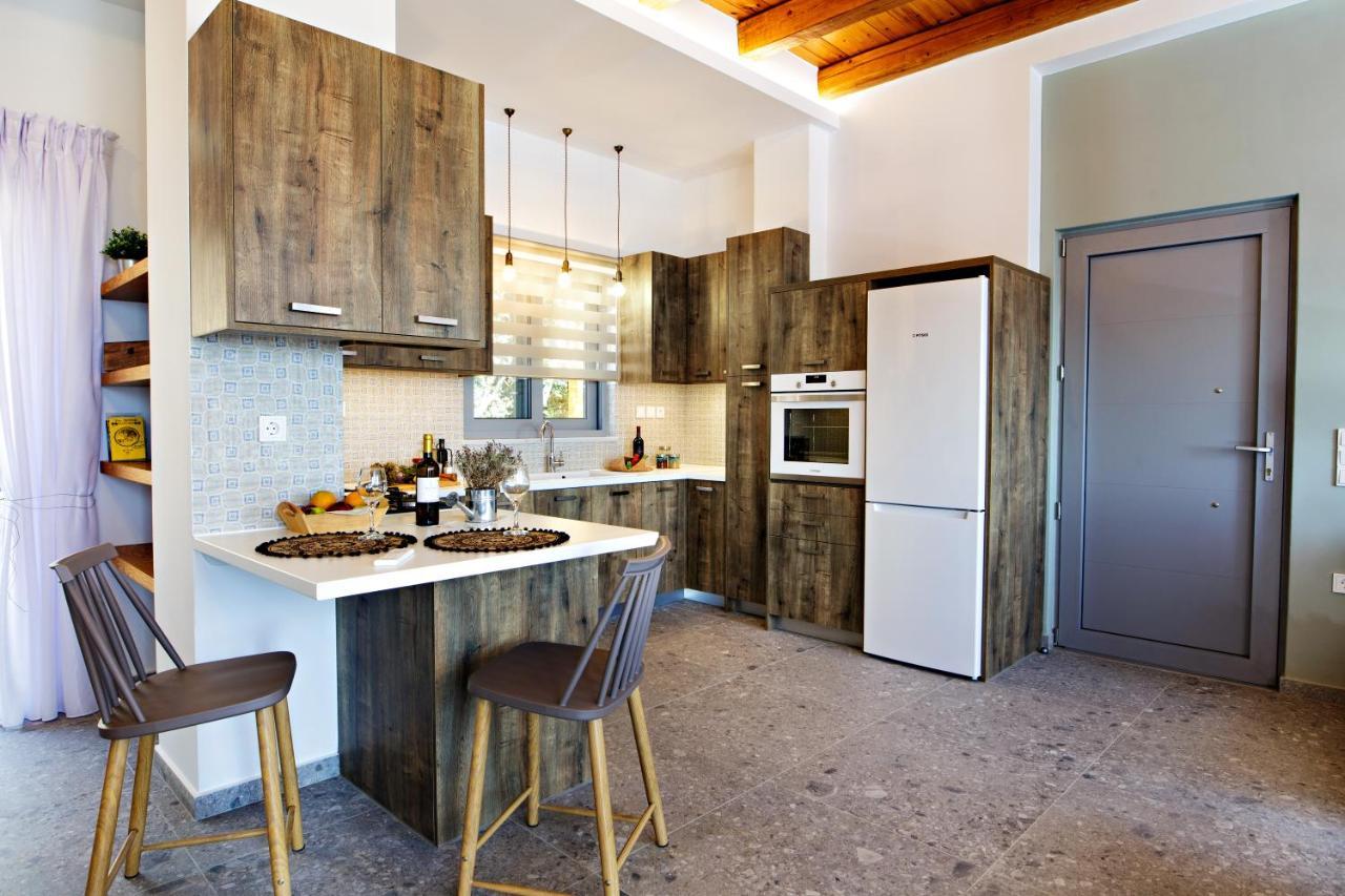Almond Cottage With A Sea View Above Plakias Esterno foto