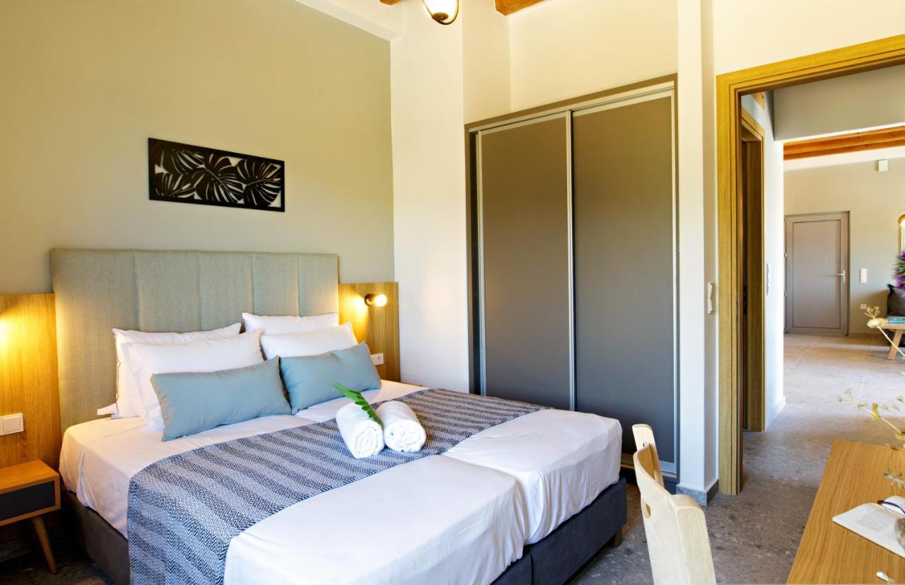 Almond Cottage With A Sea View Above Plakias Esterno foto