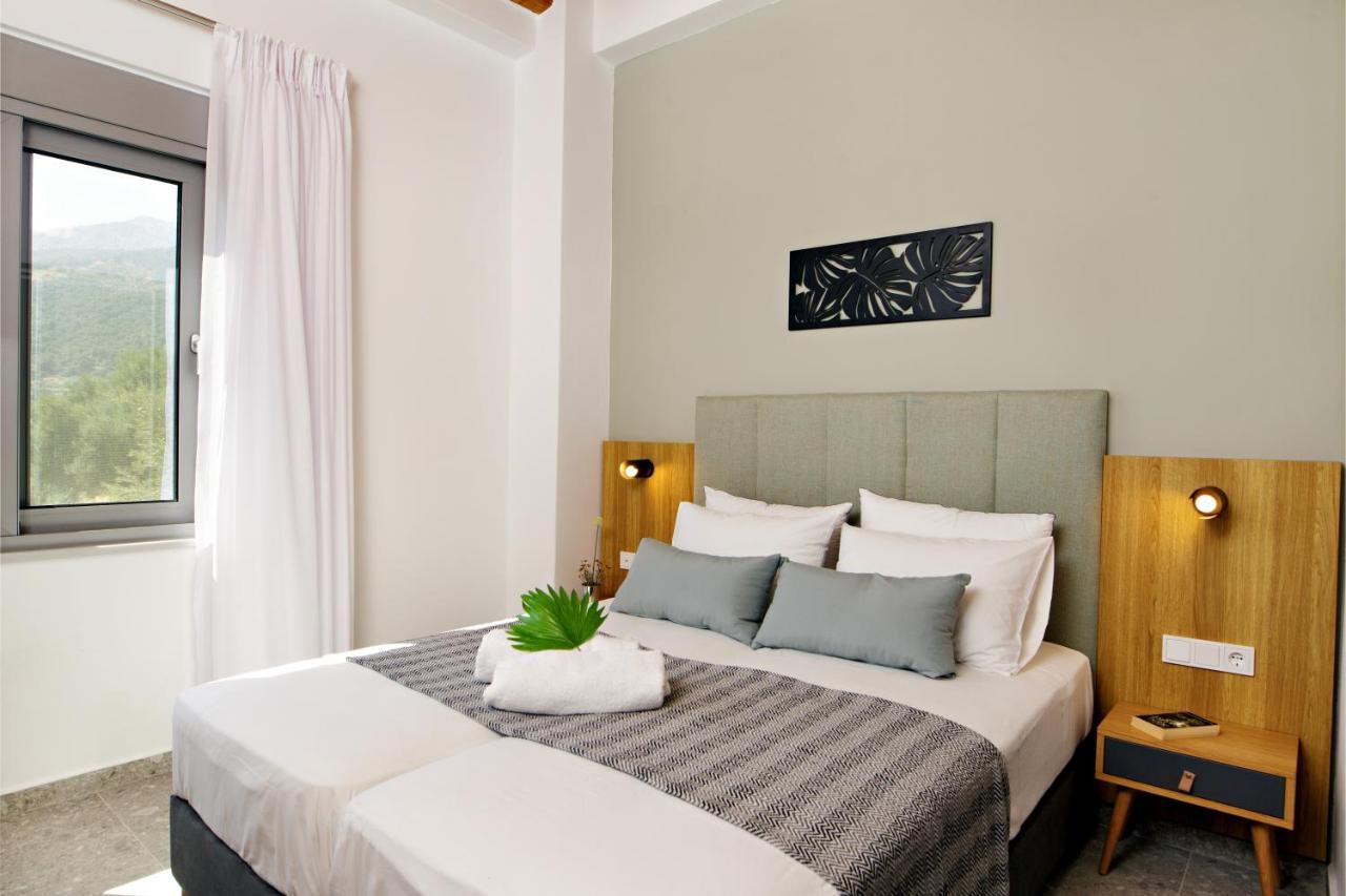 Almond Cottage With A Sea View Above Plakias Esterno foto
